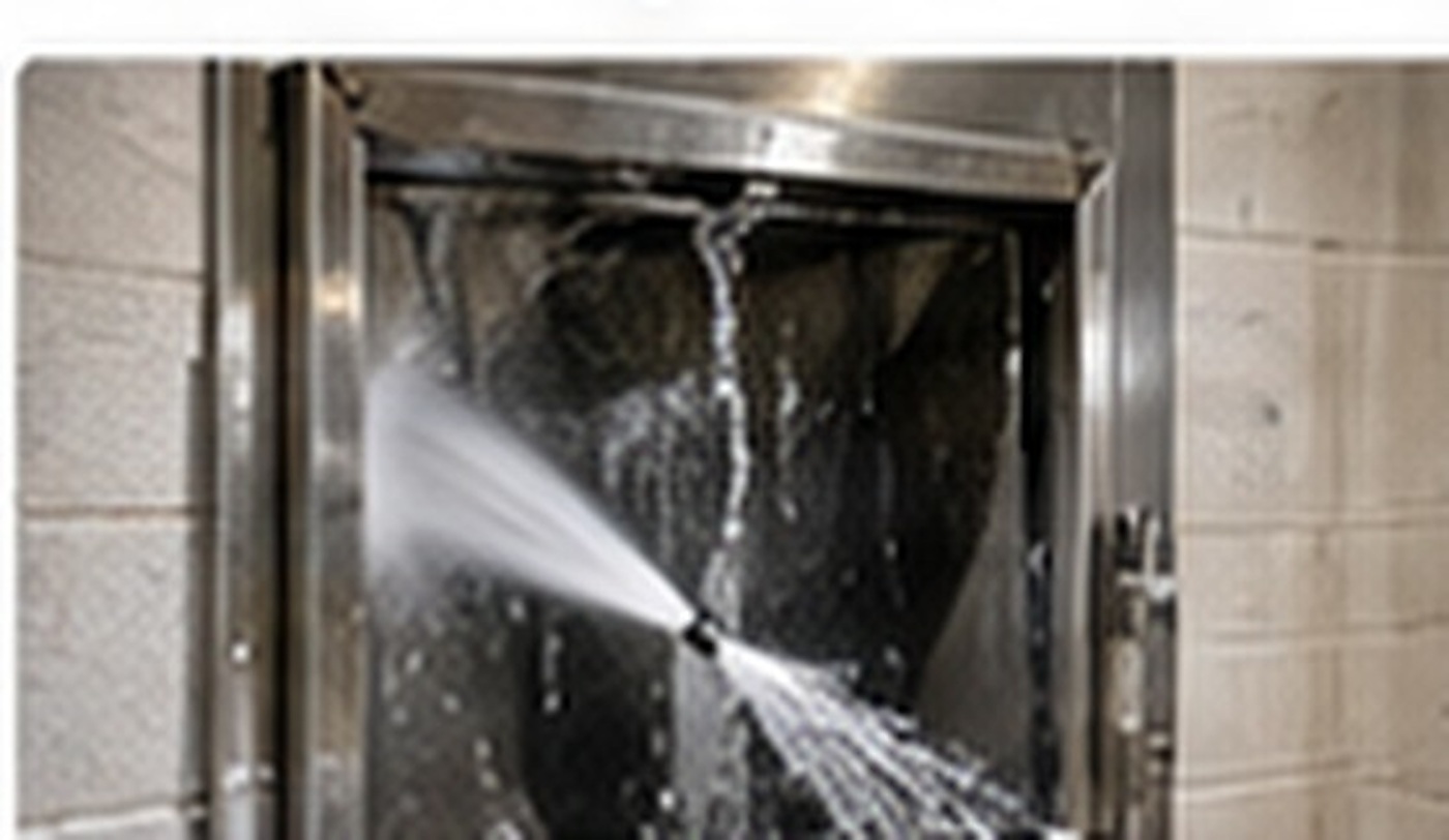 Trash Chute Cleaning